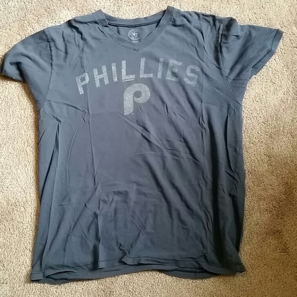 forty seven brand Other - Phillies tshirt
